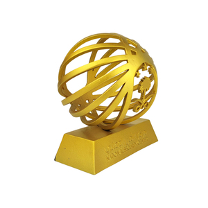 Premios del campeonato del trofeo del <span class=keywords><strong>Halcón</strong></span> dorado estándar nacional de Qatar, recuerdos personalizados del gobierno con grabado árabe - Product Image 5
