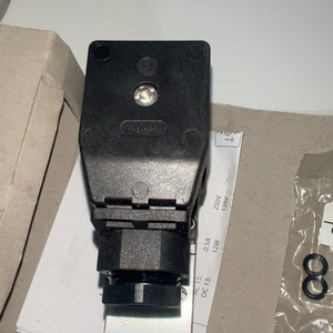 061B110866, MBC 5100, Pressostat en stock - Product Image 5
