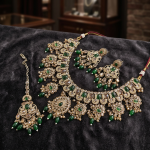 Parure de bijoux plaquée or en alliage, collection fantaisie, géométrique, zircon, perle, Kundan, certifiée haute qualité, dernier design - Product Image 3