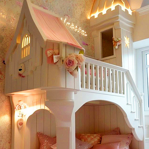 Letto a Soppalco a Casetta sull'Albero Rosa per Bambine. Design Personalizzato per Camera a Tema Principessa. Letto a Castello per la Cameretta di una Ragazza - Product Image 3