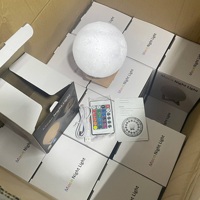 Lampe lunaire 3D RGB, lumière de nuit LED colorée à 16 couleurs avec télécommande, intensité réglable, décoration de chambre à coucher, cadeau unique
