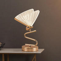 Lampe sur pied de luxe nordique, lampe de table LED papillon créative et minimaliste pour salon et chambre à coucher