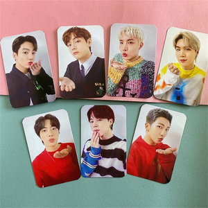 7 unids/set Kpop Idols <span class=keywords><strong>JungKook</strong></span> V Jimin álbum de láser tarjetas pequeñas impresión HD LOMO tarjetas Suga RM Jin Fans colección de regalos - Product Image 4
