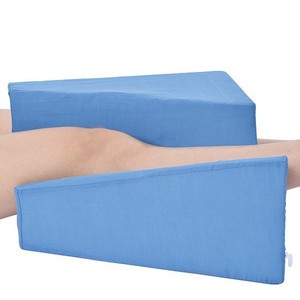 Almohada de Posicionamiento Trapezoidal 48x22x41 cm para Soporte Postquirúrgico de Piernas, Esponja Azul, Equipo de Rehabilitación - Product Image 3