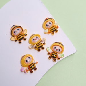 Cuentas de Silicona 3D con Diseño de Abejas, Mariposas y Flores, Cuentas de Silicona Amarillas para Manualidades, Joyería, Llaveros - Product Image 1