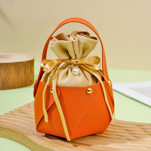 Sac à <span class=keywords><strong>bonbons</strong></span> en velours de soie pour mariage, boîte cadeau créative haut de gamme en cuir, sac en tissu, boîte cadeau de remerciement pour mariage, sac cadeau - Product Image 6