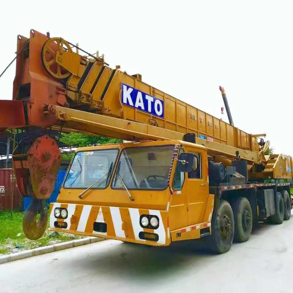 competitive price used kato 50tons truck crane in good working condition