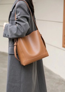 Guangzhou <b>Women</b> Handbags <b>Messenger</b> Purses Wholesale Fashion Handbags for Ladies Custom <b>Women</b> Hand <b>Bag</b> - Product Image 5