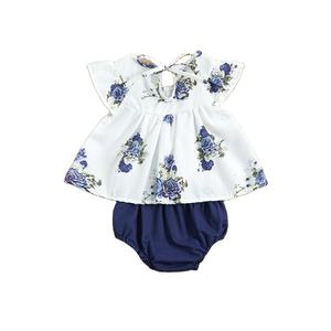Ensemble cadeau en tissu pour bébé jupe courte deux pièces motif de fleurs manches volantes ensemble de vêtements unis pour nouveau-né - Product Image 1