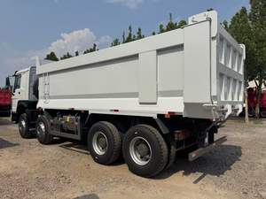 <span class=keywords><strong>Camion</strong></span> Ribaltabili <span class=keywords><strong>Usati</strong></span> Sinotruck Hohan <span class=keywords><strong>per</strong></span> Trasporto Minerario Euro 2 con Guida a Destra - Product Image 4