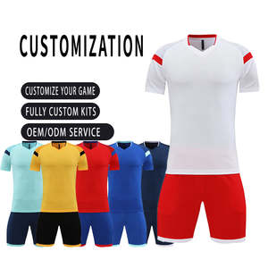 Maillots de football pour hommes bleu marine en gros, logo personnalisé, manches courtes, respirants, séchage rapide, uniformes d'entraînement - Product Image 1
