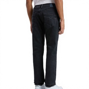 Jean en denim fin extensible bleu pour homme, coupe droite décontractée, taille mi-haute, broderie, grandes tailles, vente en gros OEM - Collection été Bruce&Shark - Product Image 5