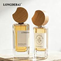 Flacon de parfum vide en verre carré de qualité supérieure, personnalisable, 30 ml, 50 ml, 100 ml, avec couvercle en bois en forme de lune, vente en gros