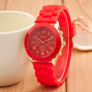 Reloj de silicona - Versión coreana, moderno y llamativo reloj informal para estudiantes con diseño de gelatina colorido. - Product Image 3