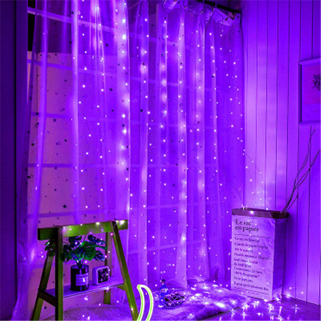 Luces De Hadas Parpadeantes Que Iluminan Un Espacio Interior Durante