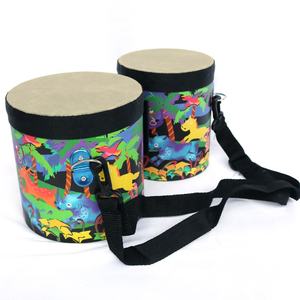 Juego de tambores unidos para niños populares, pandereta <span class=keywords><strong>Bongo</strong></span> <span class=keywords><strong>doble</strong></span> ligera con cuerpo de plástico, cabezales de tambor de PVC, incluye bolsa de transporte - Product Image 3