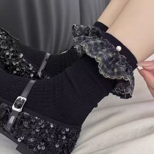 Chaussettes en dentelle pour femmes, mi-mollet, motif à carreaux, avec nœud, respirantes, anti-transpiration, style élégant, pour jeunes de 18 à 40 ans - Product Image 2