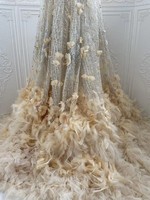 Fabricant de tissus en fausse plume personnalisés, tissus en dentelle brodée de sequins floraux africains