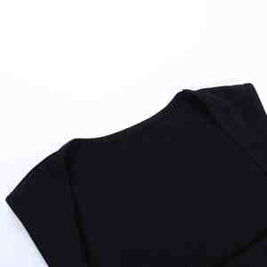 Débardeur court à col carré pour femme, style streetwear, en tissu extensible, imprimé sérigraphié, coton et élasthanne, vente en gros - Product Image 3