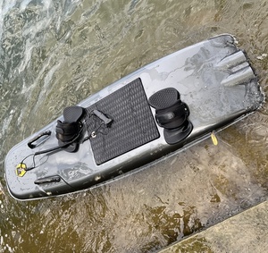 Planche de surf électrique 55KM/H 120KGS Charge utile Produits de surf - Product Image 2