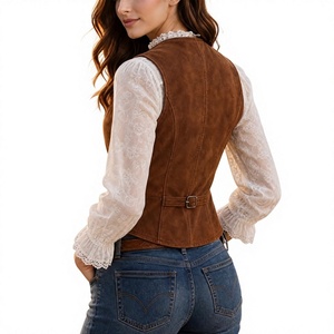 Gilet en cuir personnalisé pour femme, style ajusté, cuir véritable, fermeture boutonnée - Product Image 3