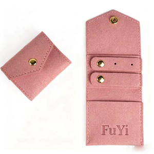 Pochette à bijoux en suède microfibre, fermeture à bouton pression en métal doré à rabat triangulaire, double compartiment pour boucles d'oreilles - Product Image 5