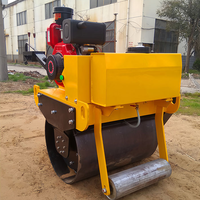 Rouleau compresseur vibrant à tambour unique à faible prix, machine compacteuse pneumatique à moteur, rayon de braquage court