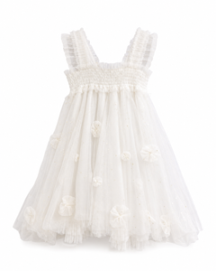 Robe de bébé fille en tulle avec appliques florales enchanteuses et ailes de papillon pour les anniversaires - Product Image 3