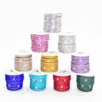 Bandes de strass auto-adhésives de haute qualité à coller sur la chaîne de motif de garniture de diamant pour robes chaussures sacs vêtements Style Pointback