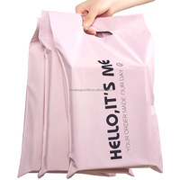 Sac d'expédition en poly recyclé blanc biodégradable imprimé de logo personnalisé sac d'expédition d'emballage de vêtements express avec poignée