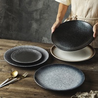 Assiette plate de style japonais classique de 12 pouces vaisselle de petit déjeuner de steak occidental plat en céramique ménager créatif avec un design peu profond