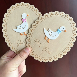 Uionen Plaque personnalisée en bois « Hello World » pour annonce de naissance, souvenir de naissance pour bébé fille ou garçon, cadeau commémoratif - Product Image 2