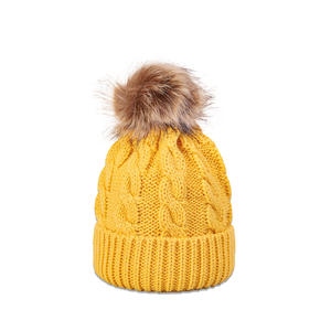 <span class=keywords><strong>Bonnet</strong></span> tricoté tressé brodé en 3D pour femmes avec pompon couleur unie multicolore disponible - Product Image 6