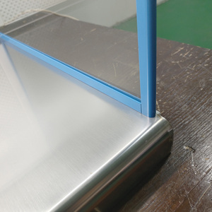 Banco di Lavoro a Flusso Laminare Verticale, Modello Clean Bench 650 mm, Armadio a Flusso Laminare Verticale - Product Image 5