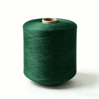 %100 Polyester Yüksek Sıcaklığa Dayanıklı Merserize Spun Boyalı Dikiş İpliği Yüksek Mukavemetli Nakış Tığ İşi El Örgüsü İçin
