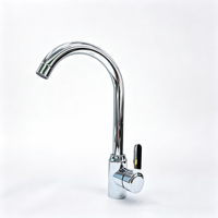 Keran Dapur Chrome Poles Berkilau, Air Panas Dingin, Putar 360°, Pancuran Tinggi, Pemasangan di Dek, dengan Cartridge Keramik