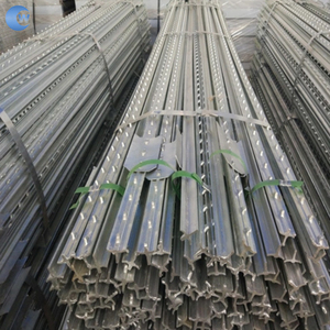 Posta a T con borchiata di metallo all'ingrosso zincato pesante 12ft 10ft 7ft 8ft 6ft - Product Image 4