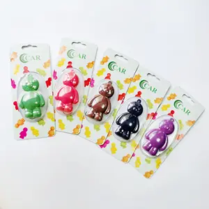 2023 nouveau produit désodorisant de voiture personnalisé en PVC, carte parfumée suspendue - Product Image 1