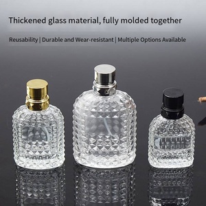 Flaconi Spray Portatili da 30ml e 50ml con Profumo <span class=keywords><strong>di</strong></span> Ananas, Bottiglie Vuote in <span class=keywords><strong>Vetro</strong></span> per Mascara e Crema Viso, Packaging Cosmetico - Product Image 4