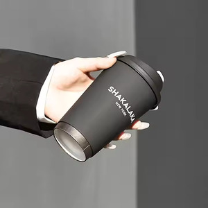 Custom Luxe Wegwerp Zwarte Koffie Kopjes Met Gouden Dubbele Wand Pe Gecoat Papier 2.5-16Oz Capaciteit Deksel Voor Speciale Dranken - Product Image 3