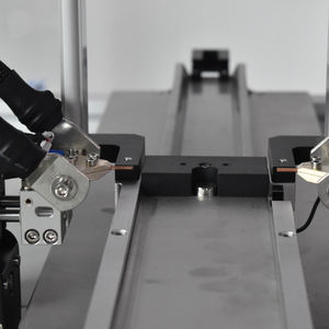 Batería cilíndrica 18650 paquete de baterías de litio línea de montaje de máquina de soldadura por puntos automática - Product Image 2