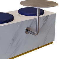 Ensemble de mobilier moderne pour salon de thé : table ronde et chaises en acier inoxydable avec banquette murale pour café-bar