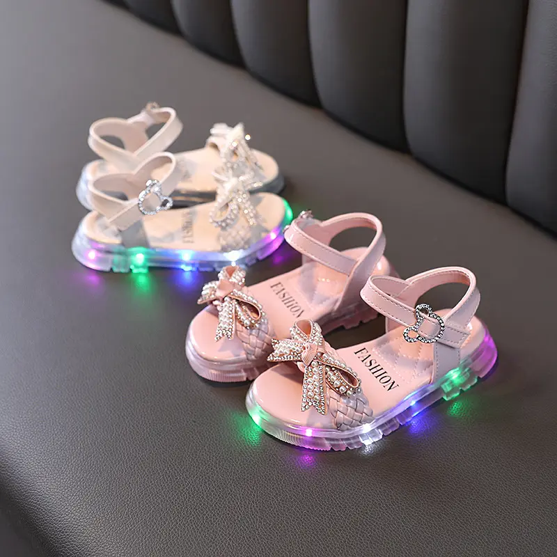 Sandal Anak Perempuan Sol Empuk LED, Sandal Anak Perempuan Musim Panas, Sandal Pita Kupu-kupu Baru