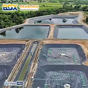 แผ่นปูบ่อปลา กุ้ง ขนาด 0.75 มม. 1.0 มม. ผลิตจาก HDPE ป้องกันรังสียูวี สีดำ สำหรับบ่อเลี้ยงปลา บ่อเก็บน้ำ แบบม้วน - Product Image 4