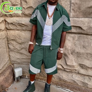 Ensembles <span class=keywords><strong>streetwear</strong></span> personnalisés pour hommes, été, deux pièces, chemise et short, ensemble coupe-vent, survêtements surdimensionnés à séchage rapide pour hommes - Product Image 3
