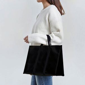 Sac fourre-tout spacieux en toile de coton épais blanc avec logo personnalisé, imprimé en soie, poche zippée et fermeture à bouton métallique – Vente en gros - Product Image 2