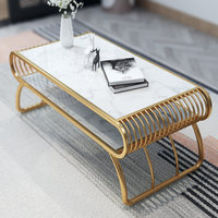 Table basse rectangulaire minimaliste de style nordique moderne avec plateau en marbre et structure en acier avec espace de rangement BTCT034 pour salon