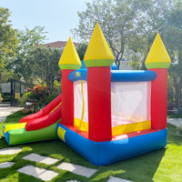 Château gonflable en PVC YARD avec toboggan pour enfants - pour les centres d'entraînement, les garderies, l'utilisation en extérieur
