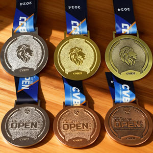 Conception de médailles 3D personnalisées en or, échantillon gratuit, médailles vierges en alliage de zinc pour marathon, course à pied, artisanat sportif en métal - Product Image 4