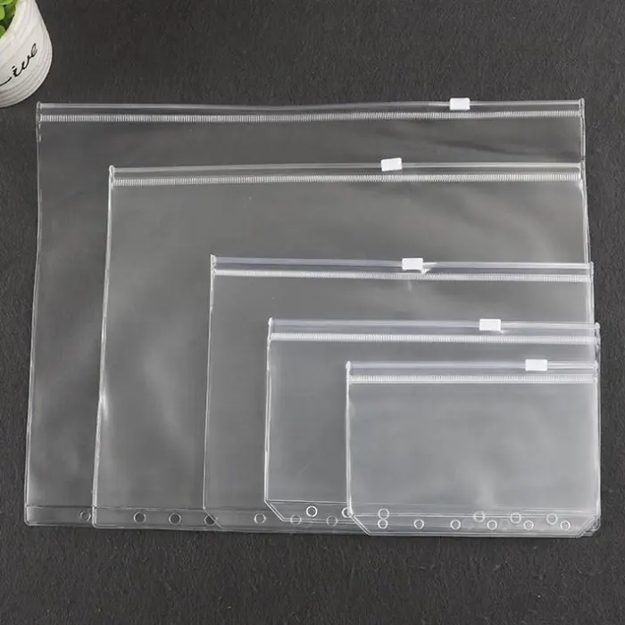 Venta al por mayor impermeable A4/A5/A6/A7/B5 Ring Binder 6 agujeros Protector de plástico transparente bolso de la cremallera del PVC para organizador planificador